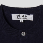 PLAY COMME DES GARÇONS (Unisex) Double Red Heart Wappen Cardigan – Grey