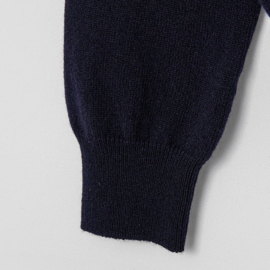 PLAY COMME DES GARÇONS (Unisex) Double Red Heart Wappen Cardigan – Grey