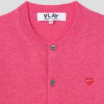 PLAY COMME DES GARÇONS (Unisex) Small Red Heart Wappen Cardigan – Pink