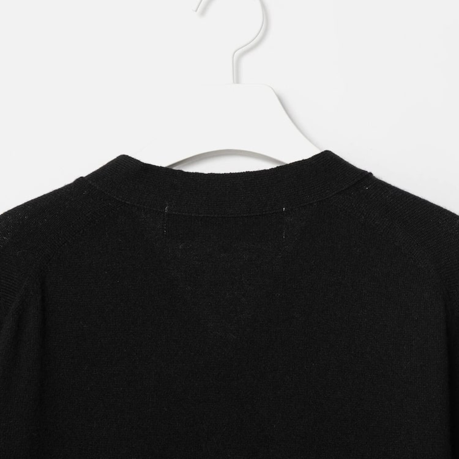 PLAY COMME DES GARÇONS (Unisex) Gold Heart Wappen Cardigan – Black