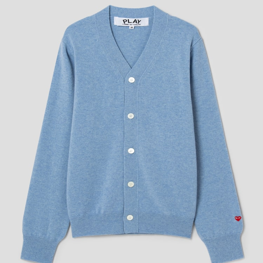 PLAY COMME DES GARÇONS (Unisex) Pastel Small Red Heart Wappen Cardigan – Sky Blue