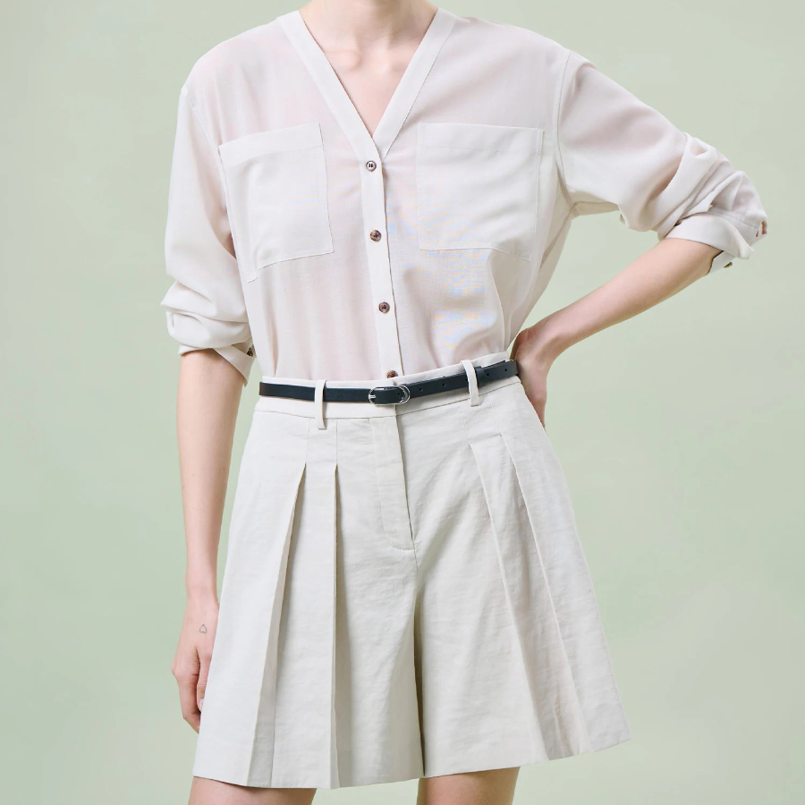 Theory Women Good Crunch Pleated Front Short - Straw