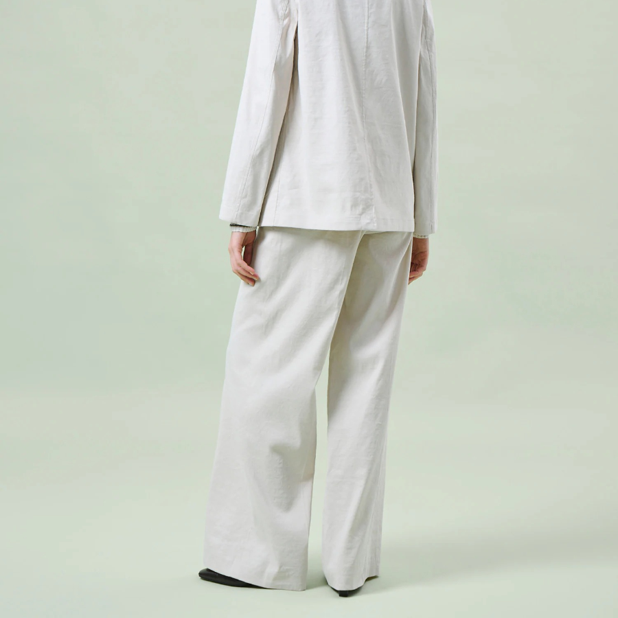 Theory Women Good Crunch Highwaist Trouser - Straw