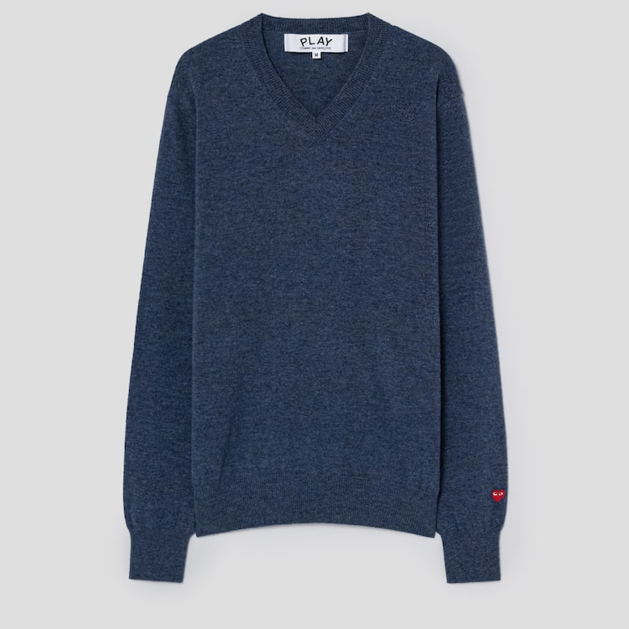 PLAY COMME des GARÇONS (Unisex) Pastel Sleeves Small Heart V-Neck Wool Knit – Navy