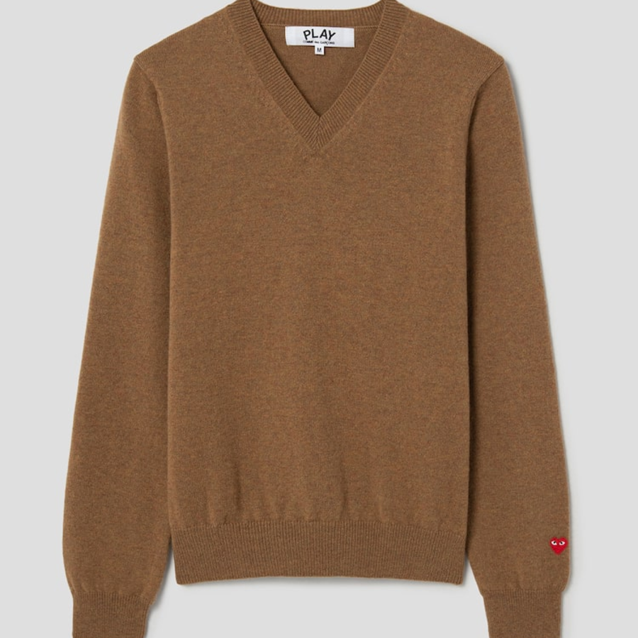 PLAY COMME DES GARÇONS (Women) Pastel Small Red Heart Wappen Sweater – Yellowish Brown