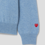 PLAY COMME DES GARÇONS (Women) Pastel Small Red Heart Wappen Sweater – Sky Blue