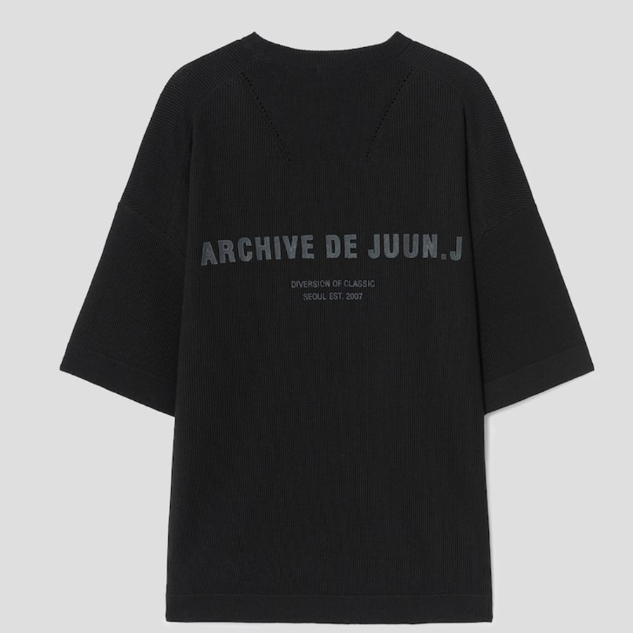 JUUN.J ARCHIVE Oversized Waffle Knit Short Sleeve – Black