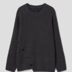 JUUN.J [CORE] Twist Detail Button Opening Pullover Jumper – Grey