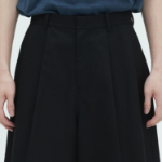 JUUN.J Light Fine Cotton Long Chino Shorts – Black