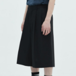 JUUN.J Light Fine Cotton Long Chino Shorts – Black