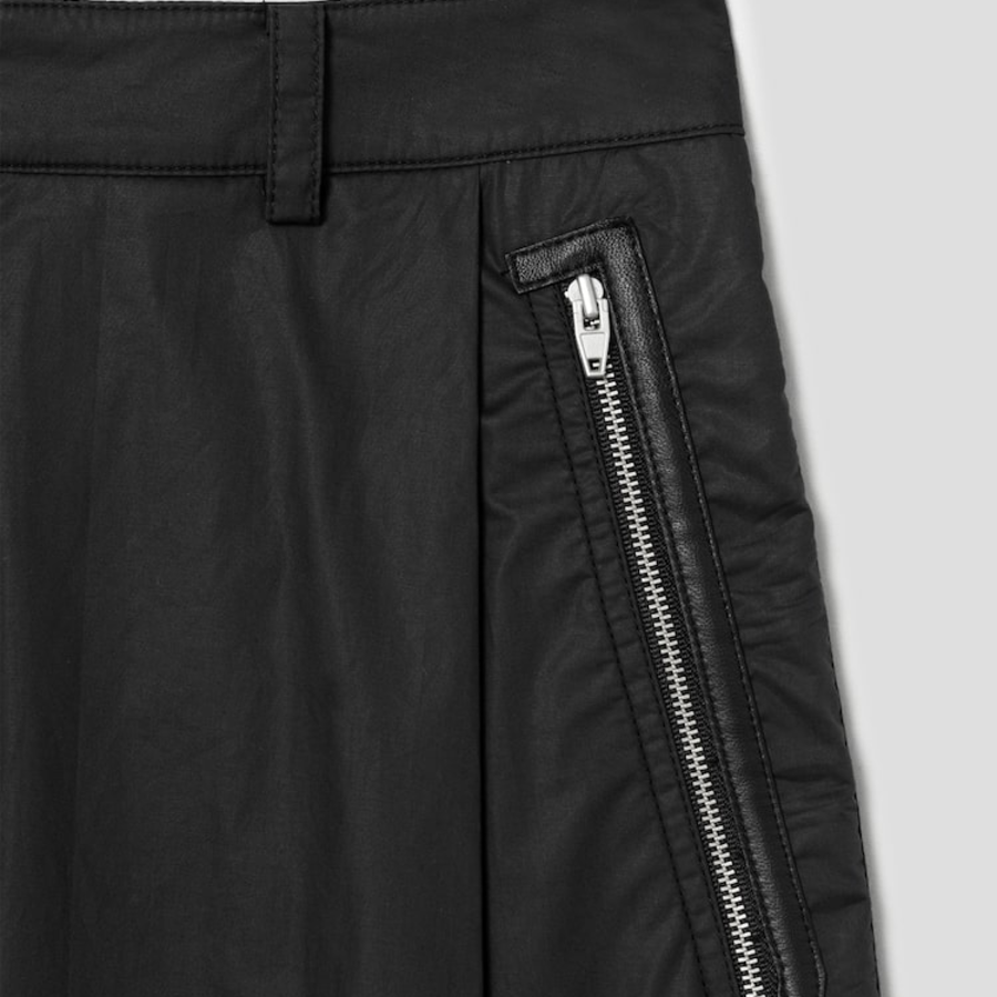 JUUN.J [CORE] City Cotton Leather Detailed Shorts – Black