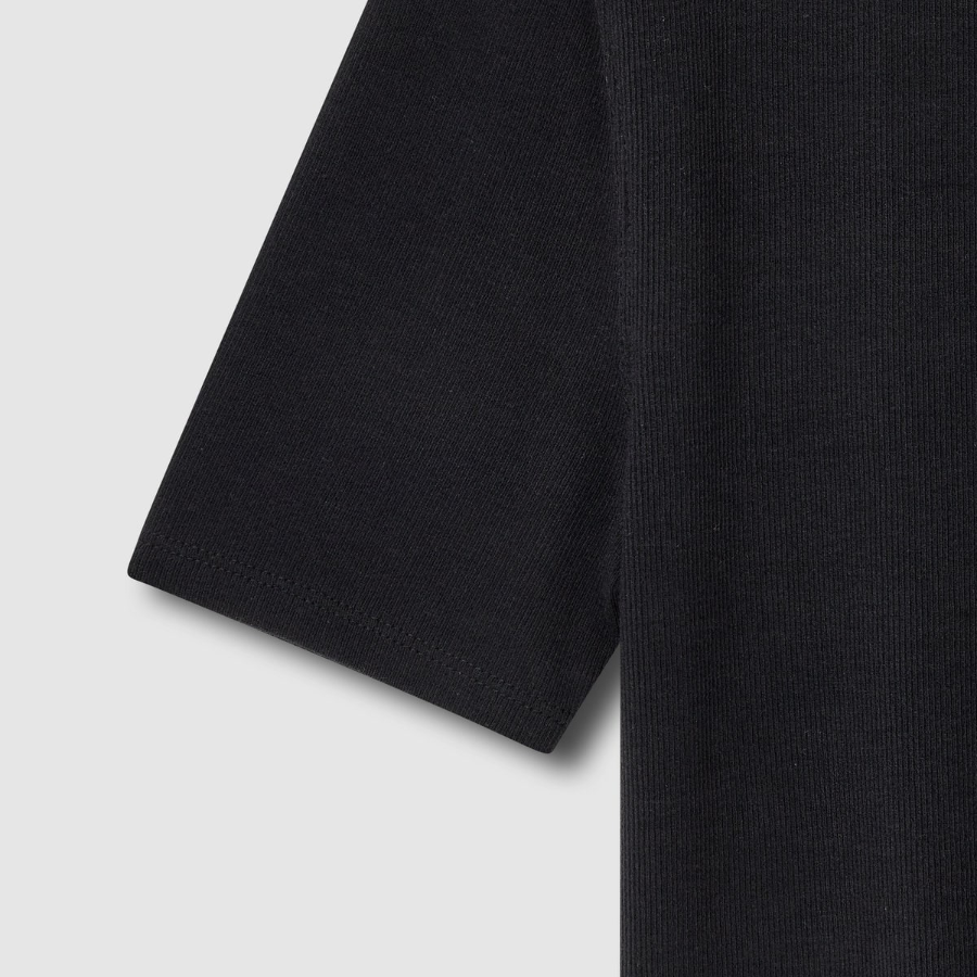 JAJU Ribbed Crop Short-Sleeve T-Shirt – Black