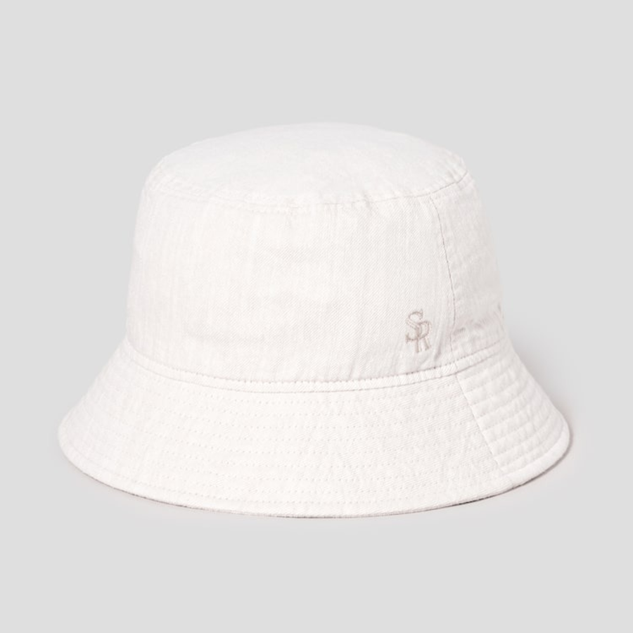 8 seconds Denim Embroidered Bucket Hat — Ivory