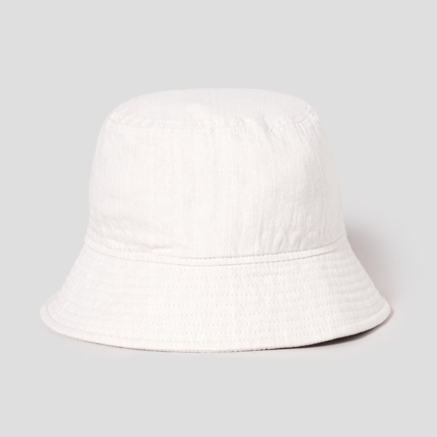 8 seconds Denim Embroidered Bucket Hat — Ivory