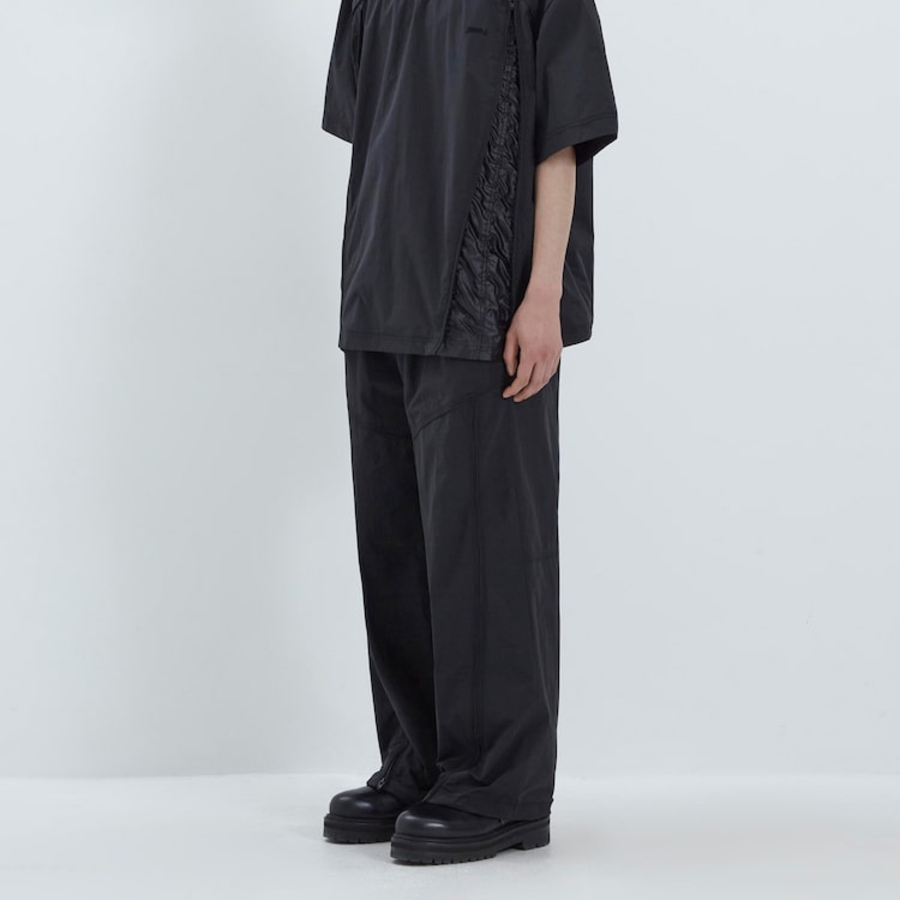 JUUN.J Nylon Flare Full-Zip Pants – Black