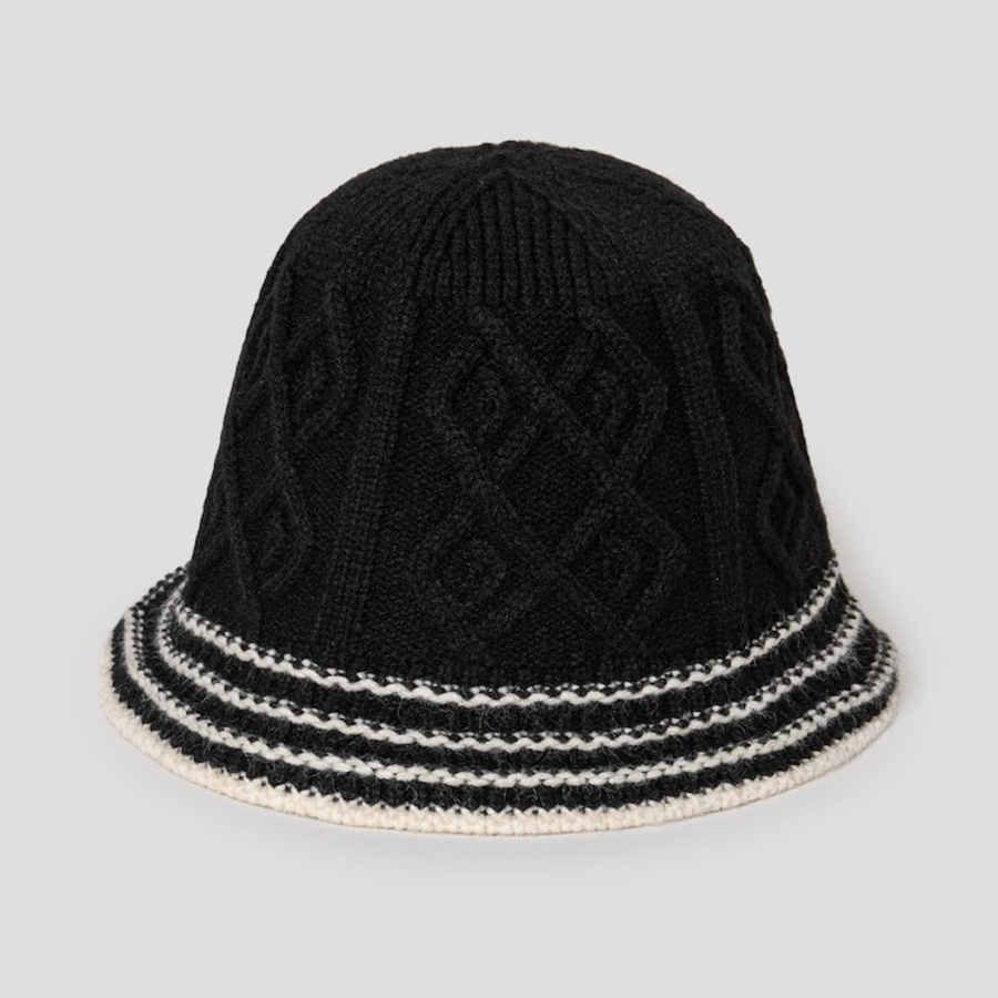 8 seconds Thick Knit Cable Bucket Hat — Black