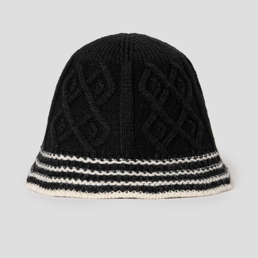 8 seconds Thick Knit Cable Bucket Hat — Black