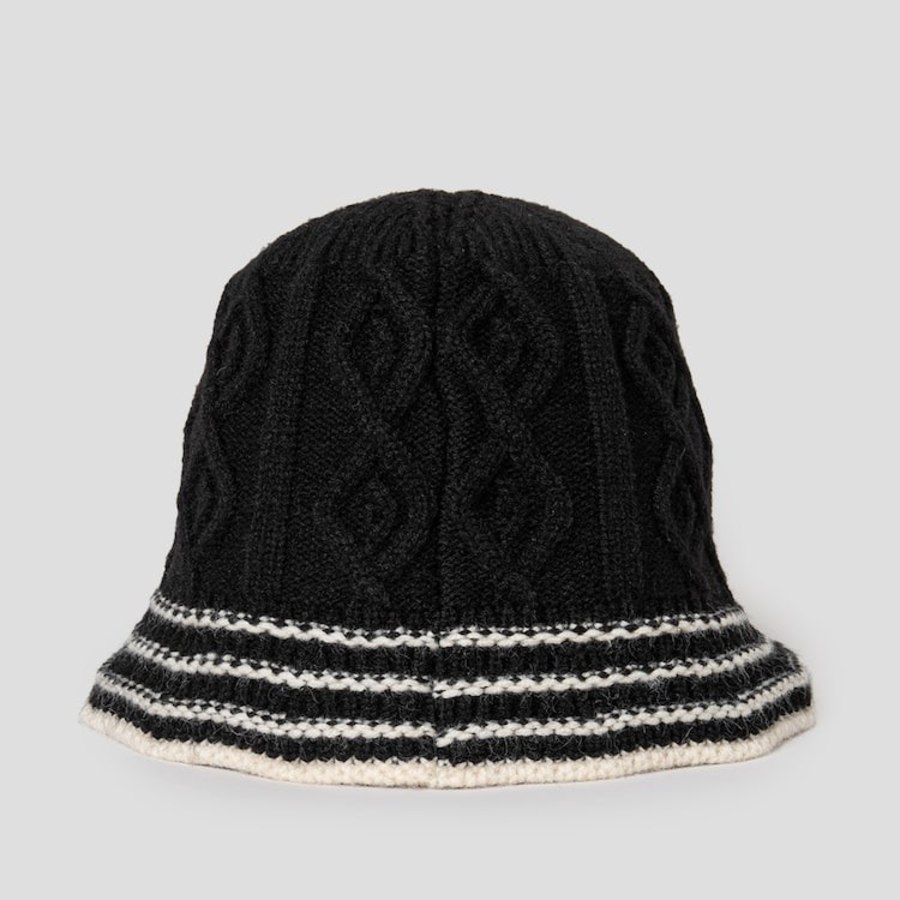 8 seconds Thick Knit Cable Bucket Hat — Black