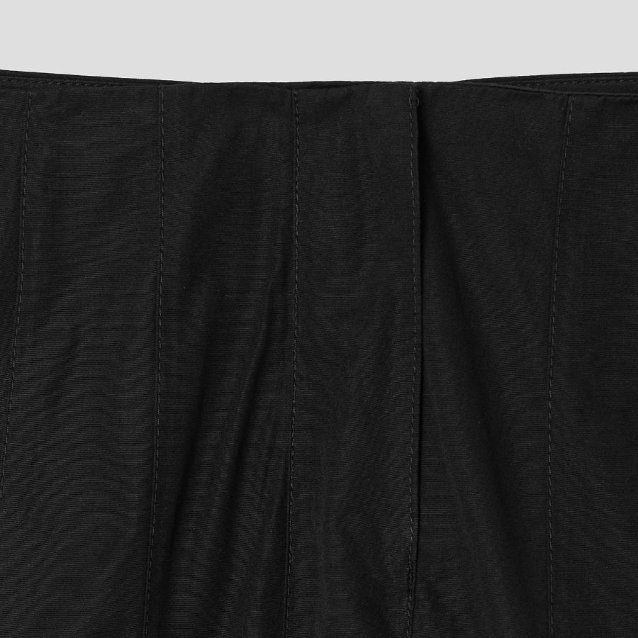 JACQUEMUS La Jupe Agave — Black