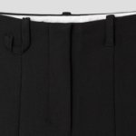 JACQUEMUS Le Pantalon Capri — Black