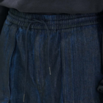 JUUN.J Oil-Denim Puckering Cargo Jeans – Blue