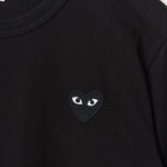 PLAY COMME des GARÇONS (Unisex) Black Heart Wappen T-Shirt – Black