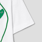PLAY COMME des GARÇONS (Unisex) Green Line Heart Print T-Shirt – White