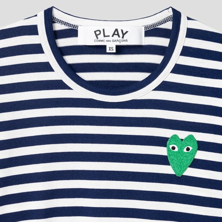 PLAY COMME des GARÇONS (Unisex) Green Heart Wappen Striped Long Sleeve T-Shirt – Navy