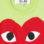 PLAY COMME DES GARÇONS (Unisex) Red Heart Big Printing T-Shirt – Green