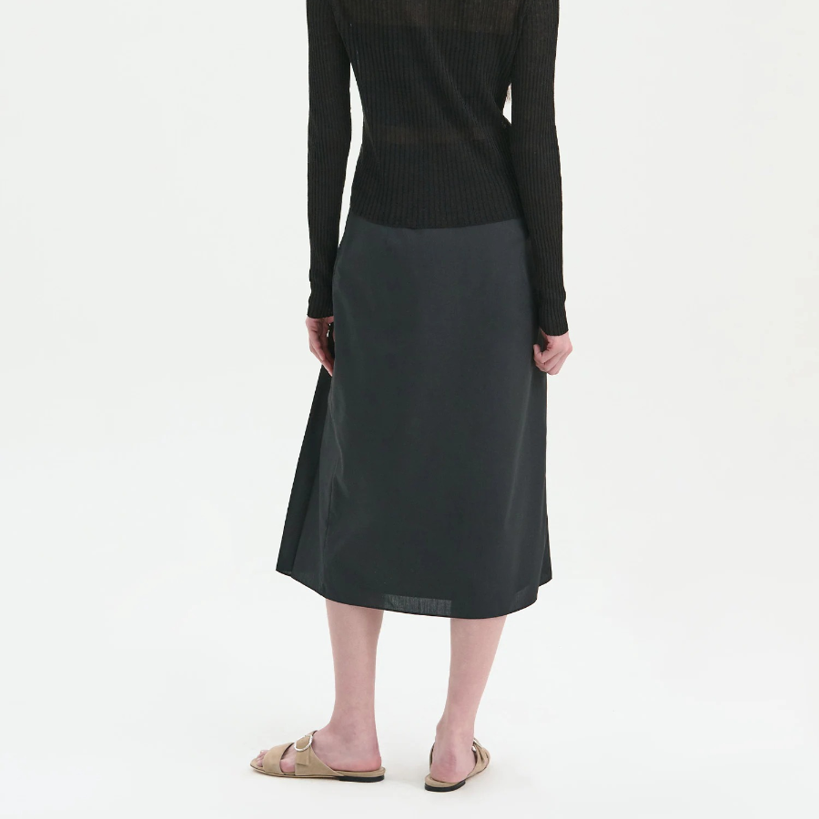 Theory Women Sleek Poplin Partial Pleats Skirt - Black