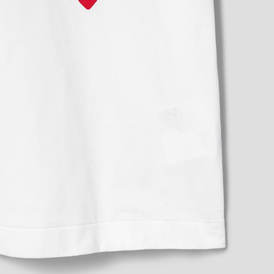PLAY COMME des GARÇONS (Unisex) 6 Heart Short Sleeve T-Shirt – White
