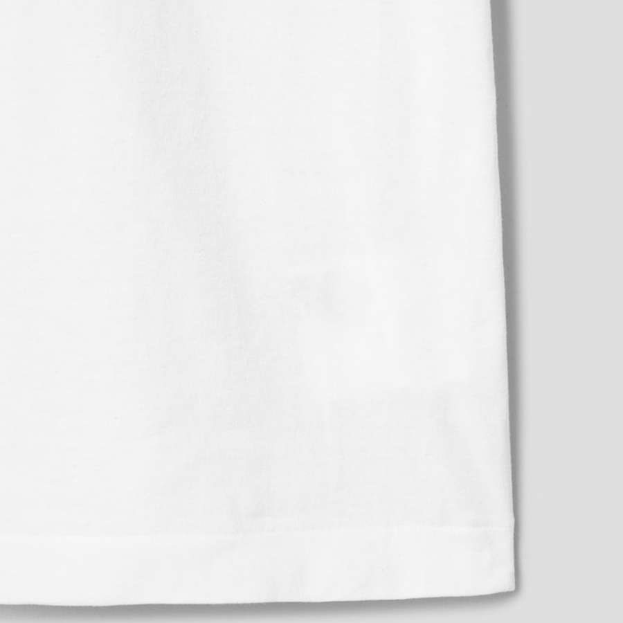 PLAY COMME des GARÇONS (Unisex) Horizontal 3 Heart Short Sleeve T-Shirt – White