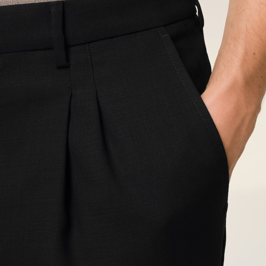 ami Carrot Fit Trousers – Wool Gabardine Black