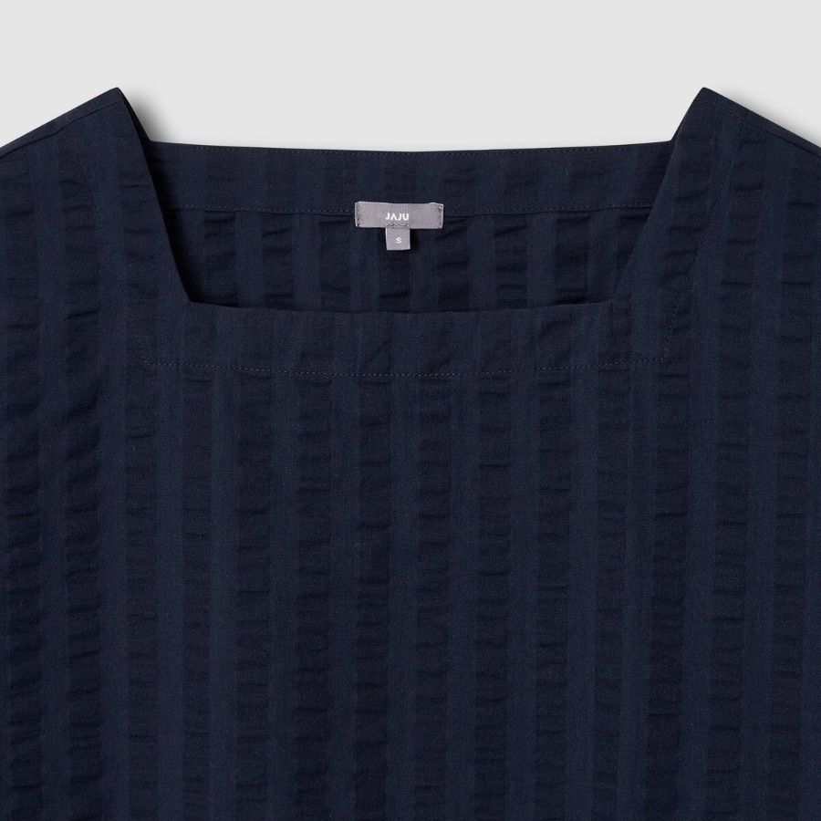 JAJU Textured Short Sleeve Blouse – Navy