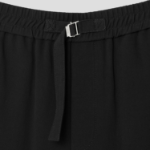 ami Belted Elasticated Large Shorts – Wool Gabardine Black