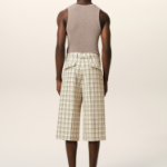 ami Wide Shorts – White Cream/Black