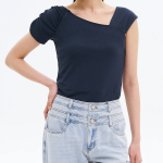8 seconds Unbalanced Sleeve Top – Navy