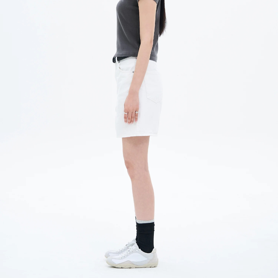 8 seconds Pigment Shorts – Ivory