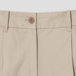 8 seconds Cotton Tuck Bermuda Pants — Beige