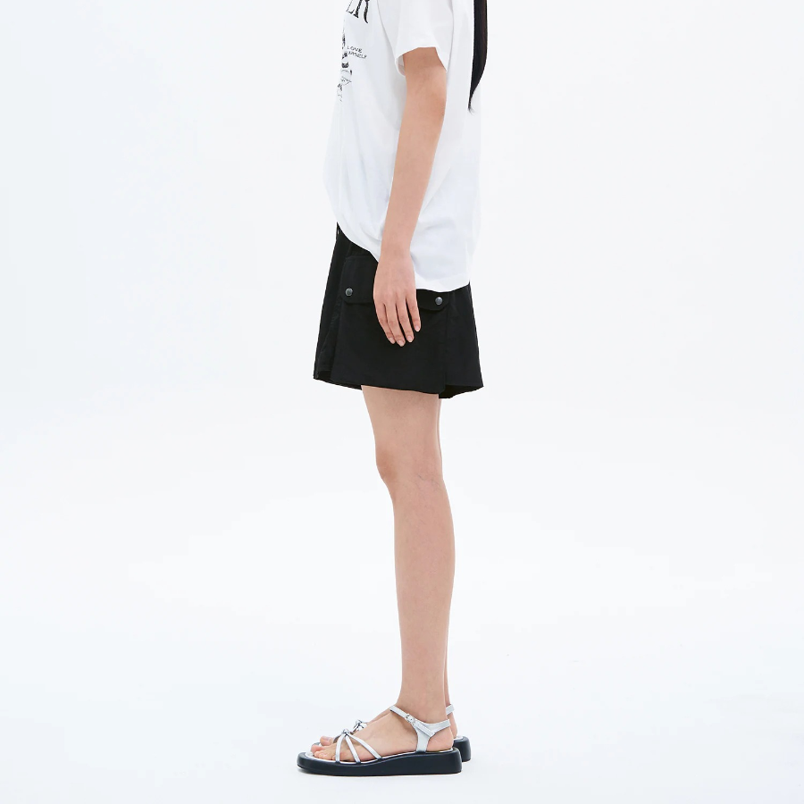 8 seconds Nylon Cargo Shorts — Black