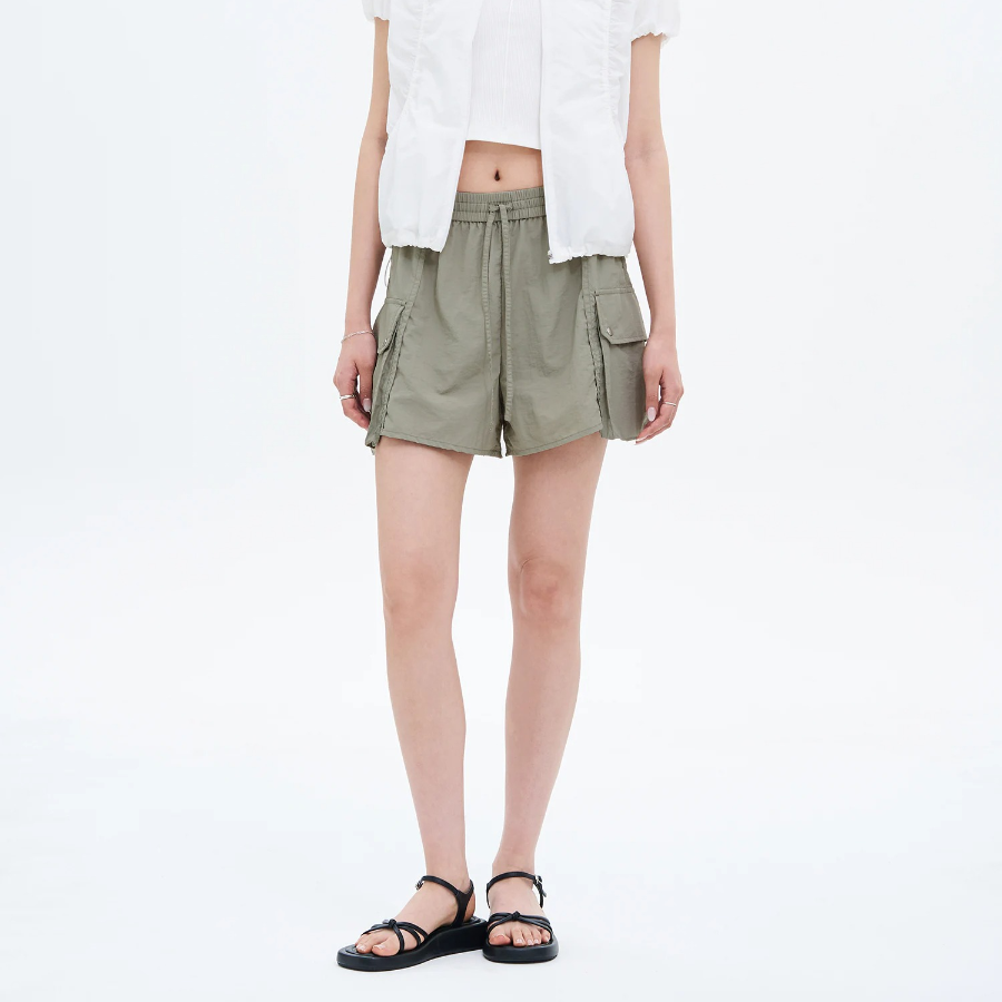 8 seconds Nylon Cargo Shorts — Khaki