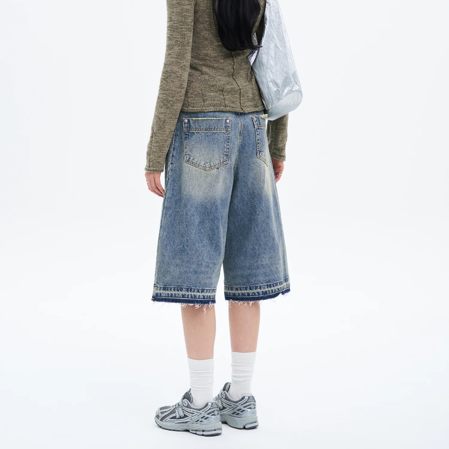 8 seconds [UNI8] Washed Denim Bermuda — Blue