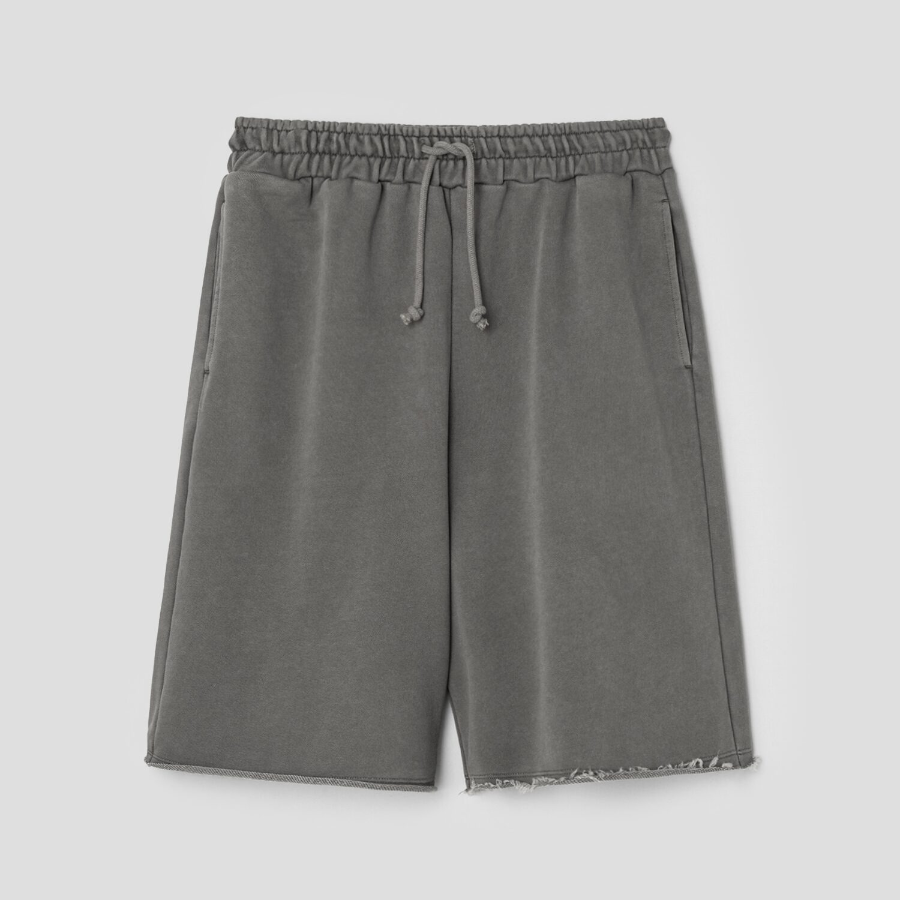 8 seconds [UNI8] Garment Dyed Bermuda Pants — Khaki