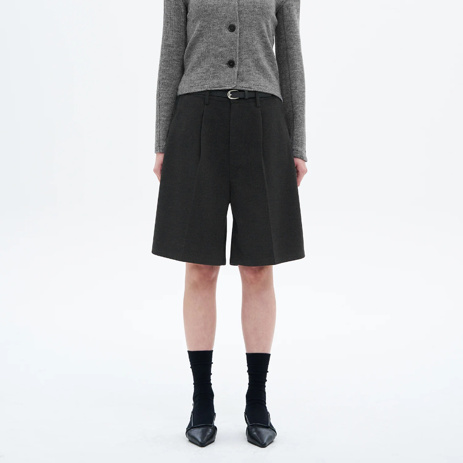 8 seconds Belted Bermuda Pants — Dark Grey