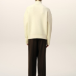ami Gold Adc Turtleneck – Off-White