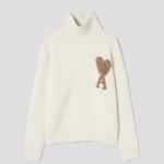 ami Gold Adc Turtleneck – Off-White