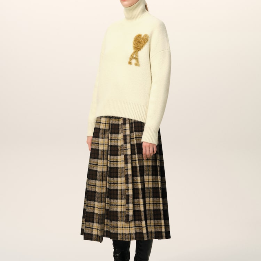 ami Gold Adc Turtleneck – Off-White