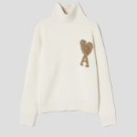 ami Gold Adc Turtleneck – Off-White