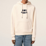 ami (Unisex) Ami Paris Croche Hoodie – White Cream