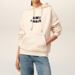 ami (Unisex) Ami Paris Croche Hoodie – White Cream